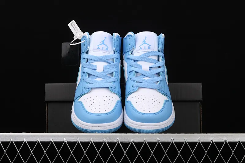 All categories Air Jordan Jordan series basketball shoes Air Jordan 1 Mid Air Jordan 1 Mid AJ1 Joe 1 white and blue 554724-106